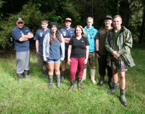 Hagan (far right) with the Vocational Primary Industries – VPI - students from Tauraroa Area School. Image credit: Project Possum.